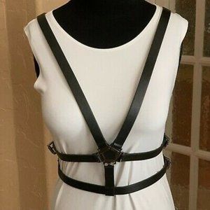 Bcbg Maxazria Pentagon Hardware Harness Black Waist Belt